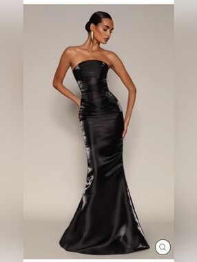 Moda Glam NWT's Valentina Black Satin Strapless Corset Mermaid Gown With Stole🖤